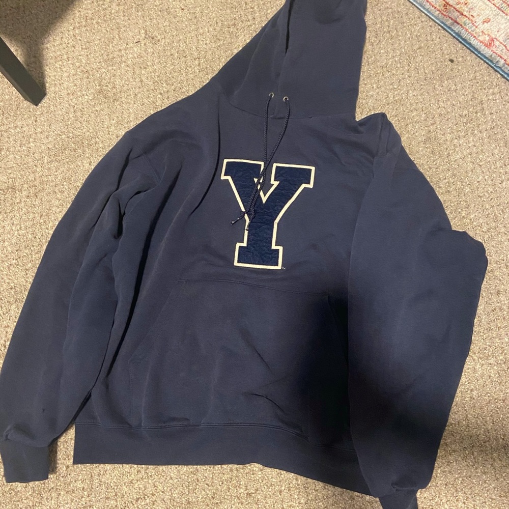 byu sweatshirt